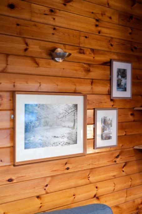Cozy Norwegian Style Log Cabin In Rural Snowdonia - 2 Bedrooms & Parking By Seren Short Stays Ffestiniog Esterno foto