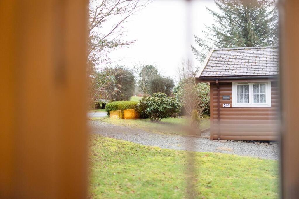 Cozy Norwegian Style Log Cabin In Rural Snowdonia - 2 Bedrooms & Parking By Seren Short Stays Ffestiniog Esterno foto